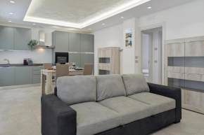 Minimal Apt Centro Wifi Clima by WeHostYou